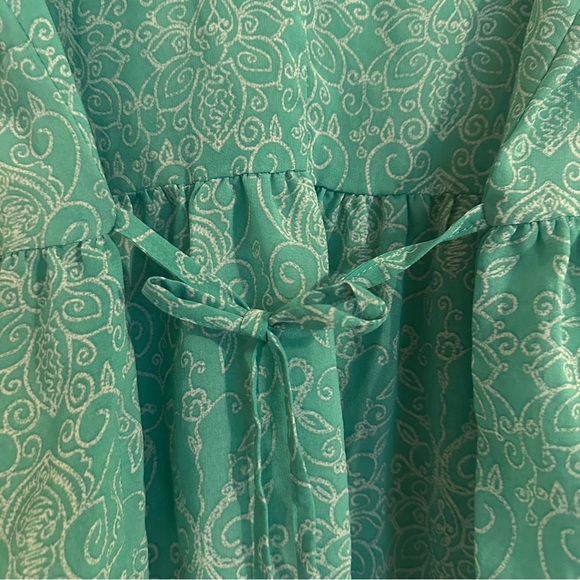 American Rag sleeveless women’s CS oversized pompom edges - Picture 7 of 8